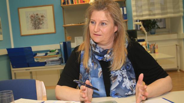 Integrationsbüro-Leiterin Claudia Glössl sieht Fortschritte