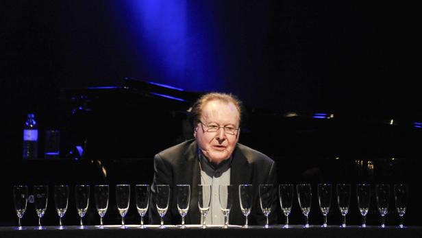 Gerhard Rühm feiert am 12. Februar seinen 85. Geburtstag.