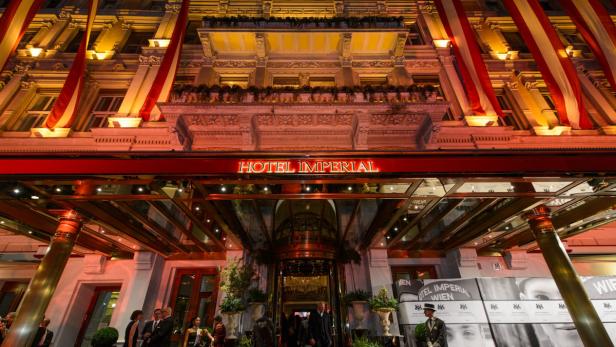 Das Hotel Imperial in Wien ist festlich geschmückt.