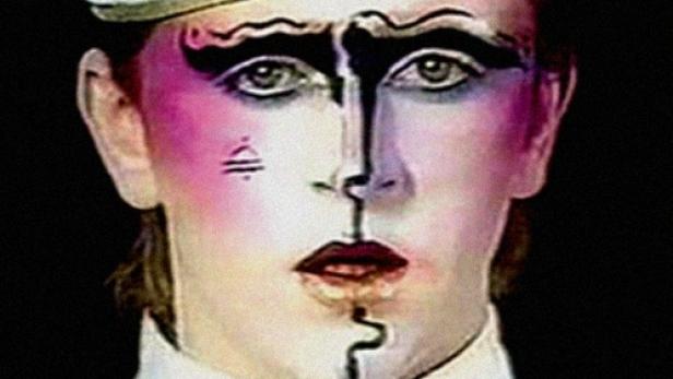 Ein Porträt von Klaus Nomi mit auffälligem Make-up.