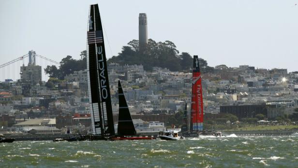 Team Newzealand führt gegen Titelverteidiger Oracle bereits mit 7:1.