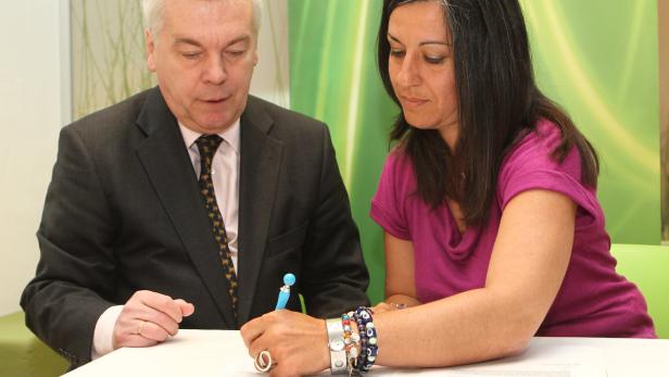 Am 4. Mai 2010 unterzeichneten die Grüne Maria Vassilakou...