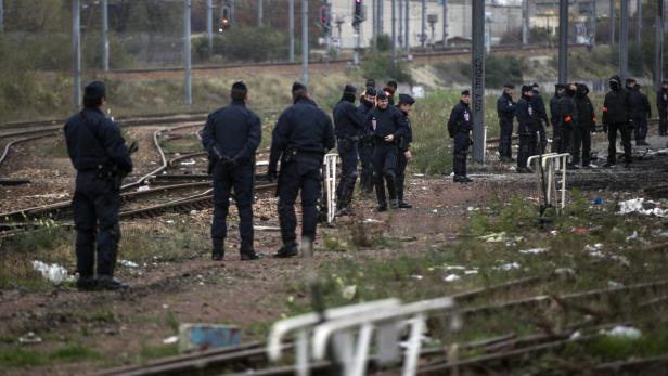 Räumung eines Roma-Camps nahe Paris (Symbolbild)