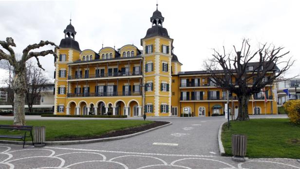 Stein des Anstoßes: das Schlosshotel Velden.