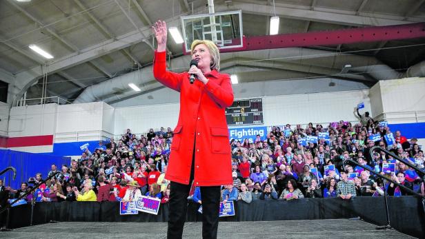 Hillary Clinton muss in Iowa siegen, um die Favoritin der Demokraten zu bleiben.