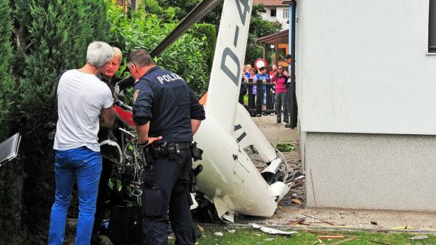 absturz… Experten untersuchten die Absturzstelle