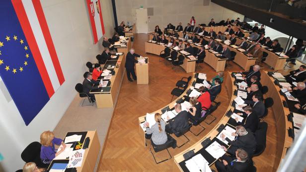 Die Linzer SPÖ baut um: Christian Forsterleitner beerbt Johann Mayr, Karin Hörzing löst Christiana Dolezal ab. 