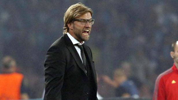Borussia Dortmund's coach Klopp reacts during thei