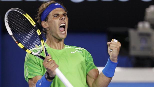 Nadal zittert sich zum Duell der Giganten