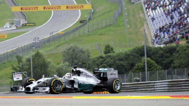 Mercedes (im Bild Nico Rosberg) gibt auch in Spielberg den Ton an.