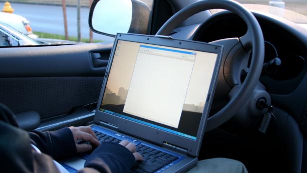 Erneut Laptop aus Pkw im Burgenland gestohlen
