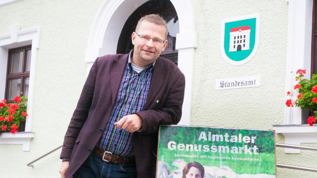 Schimpls Devise: Ein Bürgermeister muss hauptberufllich sein. Mit halben Sachen kann man keine gute Leistung erwarten.