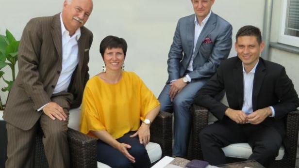 MaschaHerbertMRP_hotelsLadurnerSimoneMilestones_in Herbert Mascha (MRP hotels), Simone Ladurner (Milestones in Communication), Michael Regner und Martin Schaffer (MRP hotels) arbeiten in der Unternehmenskommunikation zusammen. (c: minc)