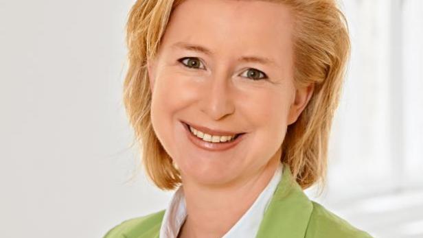 Kraft-Kinz_Birgit1_c_Peter_Svec.jpg