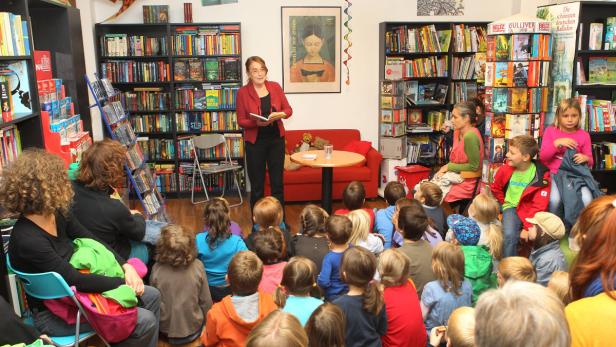 Renate Welsh beglückte die Kinder in der Lesewelt mit „Zwutschg“.