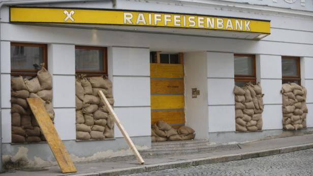 Absichern gegen neue Krisen: Die Raiffeisenbanken müssen zur Eigenkapitalstärkung enger kooperieren.