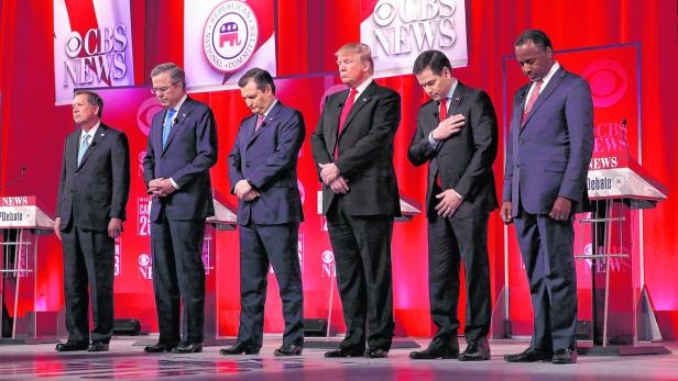 Die republikanischen Präsidentschaftskandidaten trauern um Richter Antonin Scalia.