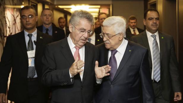 Bundespräsident Fischer im Gespräch mit Mahmud Abbas.