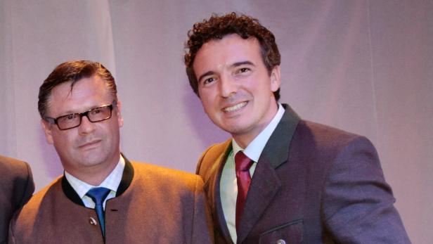 Gernot Darmann (rechts) schließt Konsequenzen für Christian Leyroutz aus