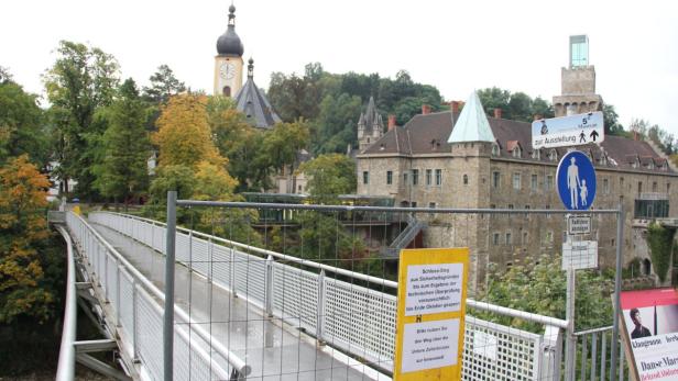 Rost nagt an Brücke, Stadt sperrt Steg über die Ybbs