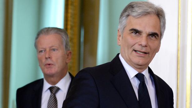 Mitterlehner undFaymann mit neuen Reformplänen