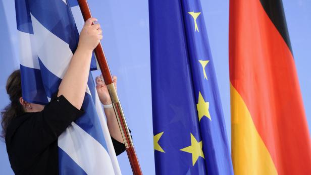 Deutschland stimmt für Griechen-Hilfe
