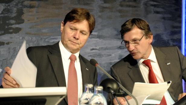 Gilbert Frizberg (rechts) kämpft um sein Mandat (Links im Bild: Vorstandsvorsitzender Wolfgang Anzengruber).