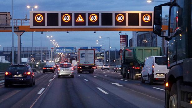 Anfang März 2015 erfolgte der Startschuss der Generalsanierung der Stadtautobahn A23.