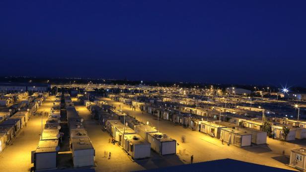 Das Flüchtlingslager Harran in Sanliurfa im Südosten der Türkei