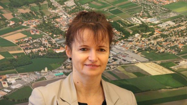 ÖVP-Spitzenkandidatin Brigitte Ribisch wurde vom Gemeinderat mit klarer Mehrheit im Amt bestätigt
