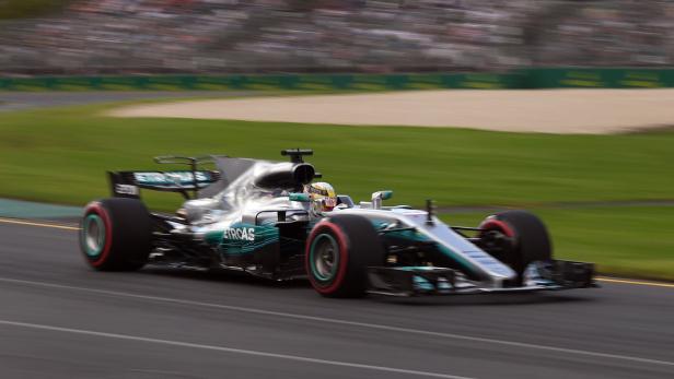 Lewis Hamilton startet zum vierten Mal in Folge von der Pole in die Saison.