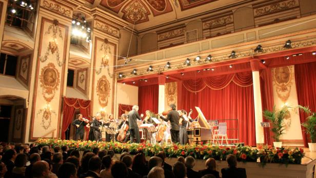 Eröffnung der 24. Internationalen Haydntage, die 2012 unter dem Motto &quot;Haydn &amp; Italien&quot; stehen (Im Bild: Das Ensemble &quot;Il Giardino Armonico&quot; unter der Leitung von Giovanni Antonini)