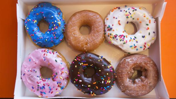 Die typischen Lochkrapfen von Dunkin&#039; Donuts