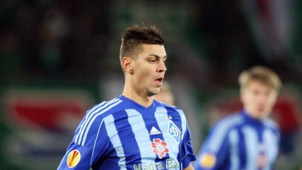 Aleksandar Dragovic etwa, der beim 2:0 von Dynamo Kiew gegen Odessa in der Ukraine durchspielte.