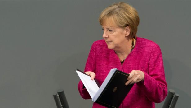 Die deutsche Bundeskanzlerin Angela Merkel warb um die Waffenlieferung an die kurdischen Peschmerga-Einheiten im Nordirak