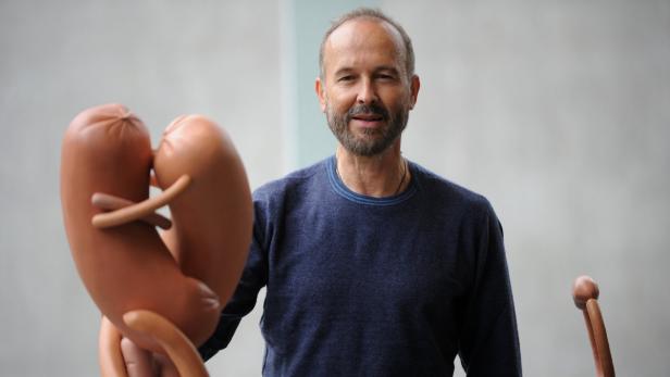 Pressekonferenz zur Ausstellung des Künstlers Erwi