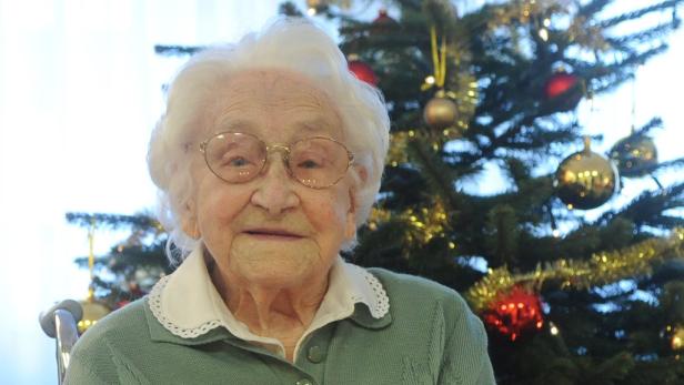 APA/HELMUT FOHRINGERAPA3336768-2 - 23122010 - WIEN - ÖSTERREICH: ZU APA-TEXT CI - Die älteste Österreicherin feiert heuer einen runden Geburtstag: Sie wird 110 Jahre alt - und ist ein "Christkind". Die Wienerin Hermine Nistler wurde am 24. Dezember 190