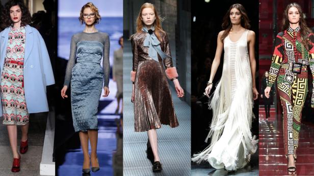 Fünf Models präsentieren verschiedene Designs auf einem Laufsteg.