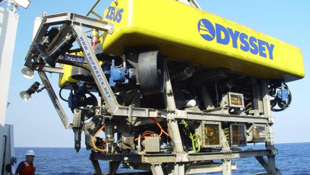 dapdFile - In this file photo released Feb. 1, 2009 by Odyssey Marine Exploration, Inc., the Odyssey Explorers 8-ton Remotely Operated Vehicle (ROV) ZEUS, is seen. A U.S. judge has ruled against the deep-sea exploration company in a dispute with Spain ov