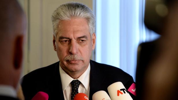 Finanzminister Hans Jörg Schelling vor dem Ministerrat