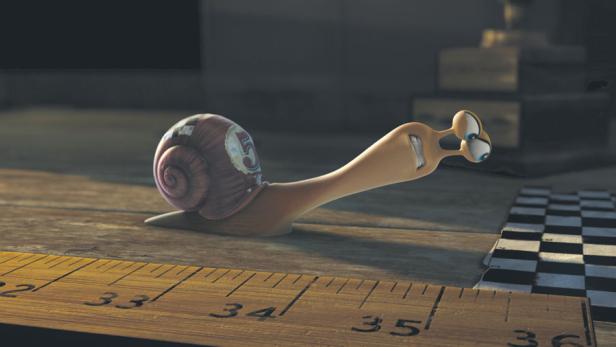 Eine animierte Rennschnecke überquert die Ziellinie.