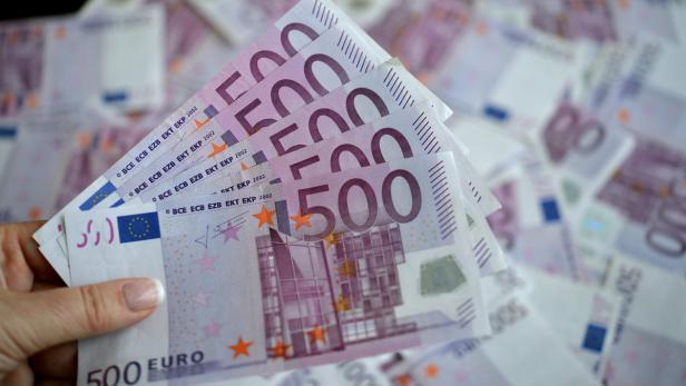 Filialleiter zweigte zehntausende Euro von Grazer Firmenkonto ab