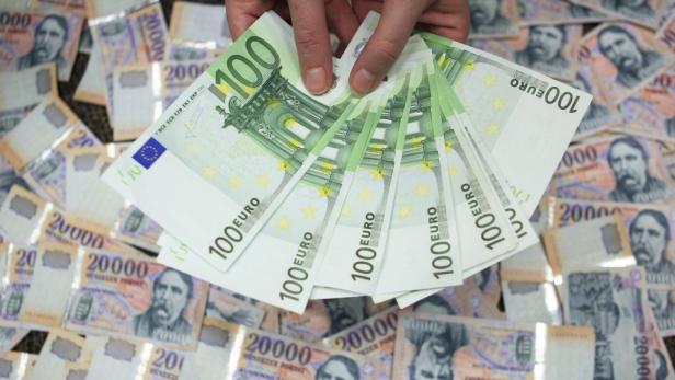 Keine EU-Gelder für Ungarn: Die Kommission friert eine halbe Milliarde Euro ein