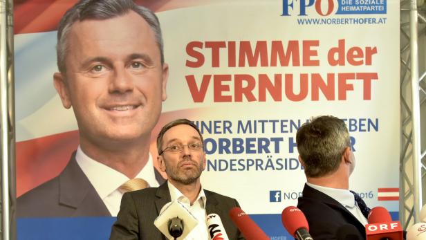 FPÖ-Generalsekretär und Wahlkampfleiter Herbert Kickl inszeniert Hofer als „Stimme der Vernunft“ und bestätigt den Fauxpas