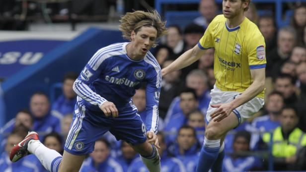 Fernando Torres im blauen Chelsea-Trikot während eines Fußballspiels.