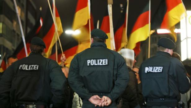Polarisieren Deutschland: „Pegida“, NPD und andere Gegner jeder Einwanderung in die Bundesrepublik,
