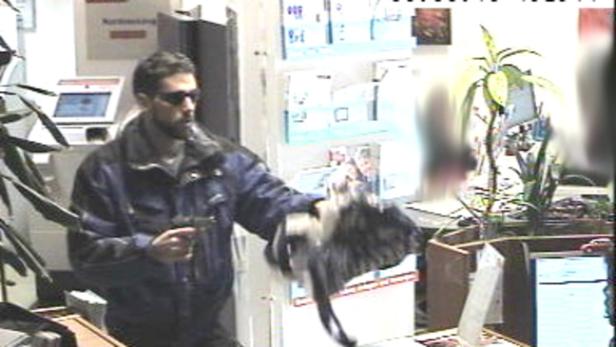 Die Polizei ersucht um Hinweise zum Täter