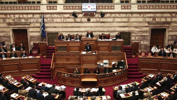 Premier Tsipras im Parlament