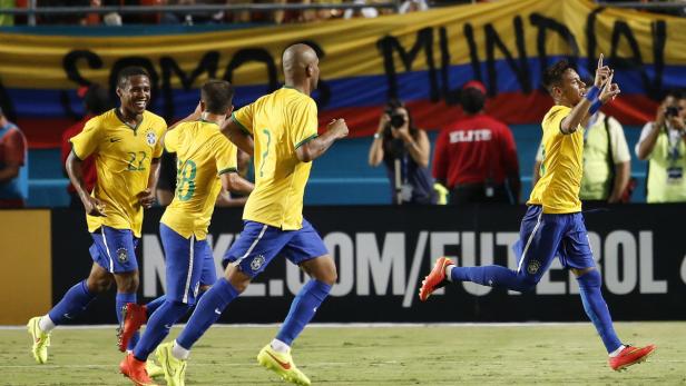 USA SOCCER BRAZIL COLOMBIA FRIENDLY