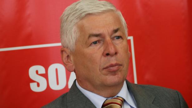 Landesrat Hermann Kepplinger SPÖ OÖ SP-Landesrat nimmt seinen Hut